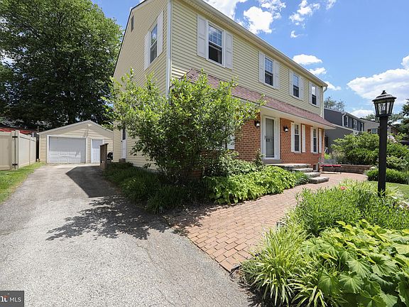 5th image of this home