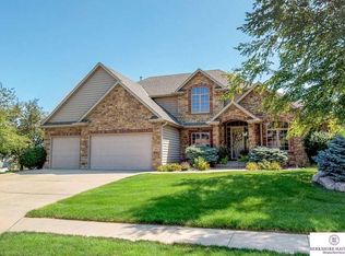 18651 Howe St, Omaha, NE 68130