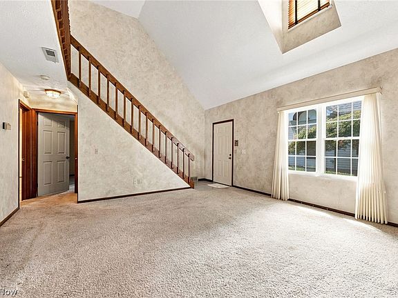 4th image of 6724 Connecticut Colony Cir