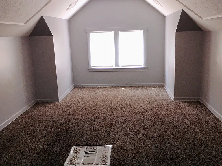5580 Lemay St #A — Photo 10