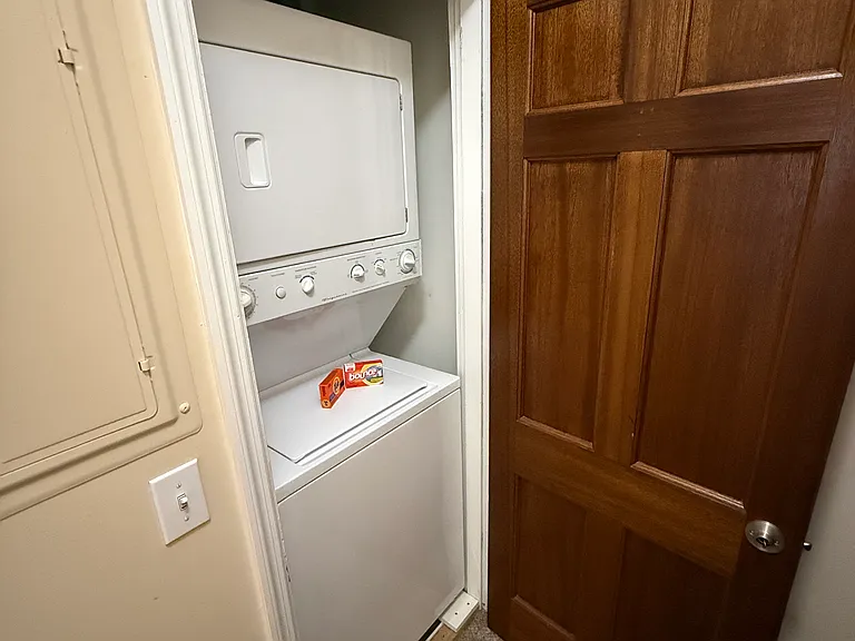8110 Roxburgh Dr #3 — Photo 7