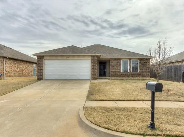 11112 NW 99th St, Yukon, OK 73099