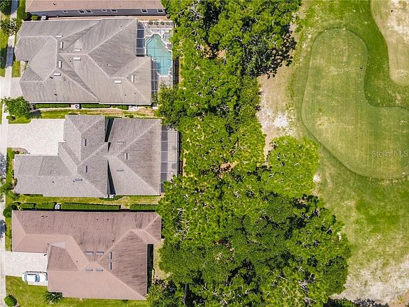 3rd image of 183 Birchmont Dr