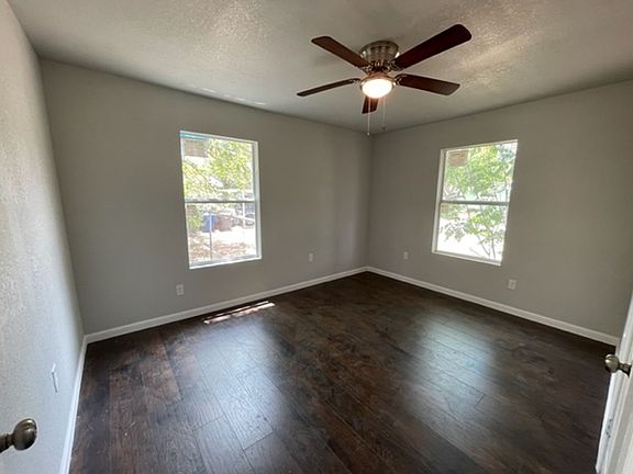 5th image of 2602 Kaiser Dr