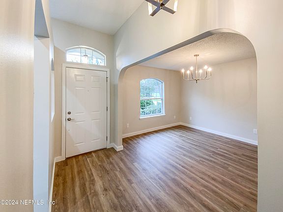 3rd image of 3026 MARBON ESTATES Lane S