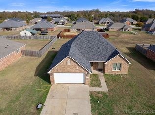 112 Swiss Trl, Calera, OK 74730