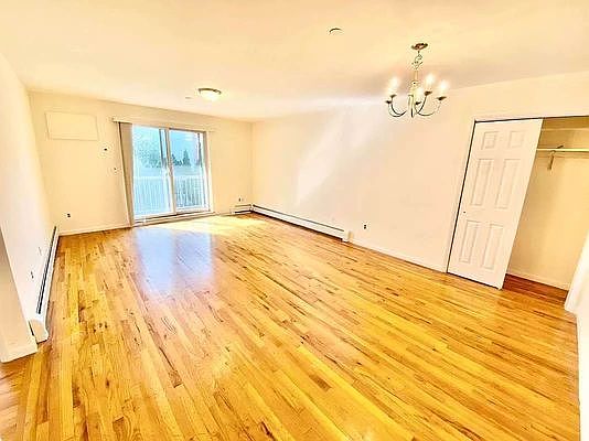 3rd image of 474 Ovington Ave APT 3B