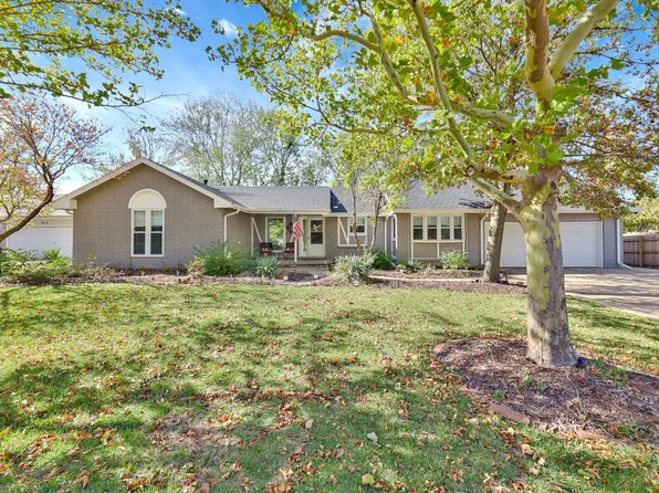 905 S Cypress St, Wichita, KS 67207