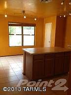Kitchen Island & Breakfast Nook