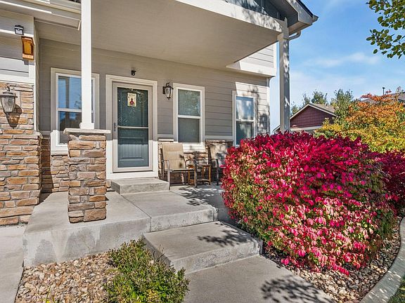 3rd image of 7418 Thistledown Dr