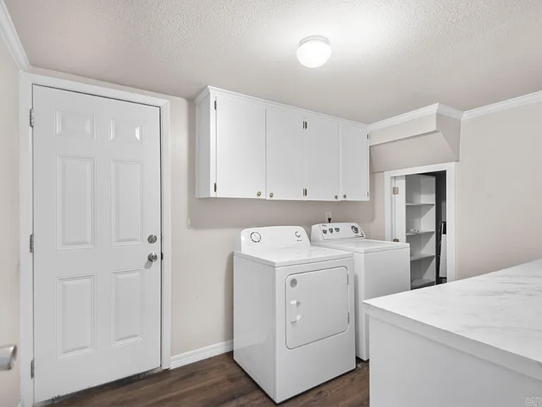 4704 N Cypress St — Photo 17