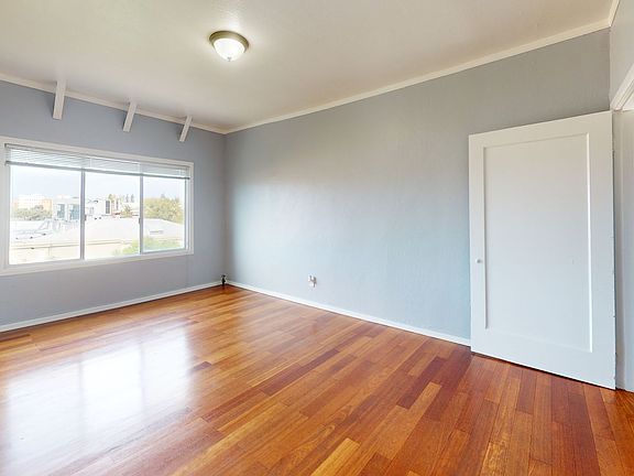 5th image of 3407 International Blvd #307