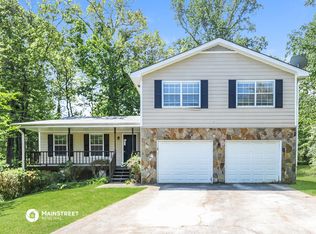 186 Hoss Ct, Riverdale, GA 30274