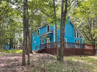 222 Brier Crest Rd, Blakeslee, PA 18610