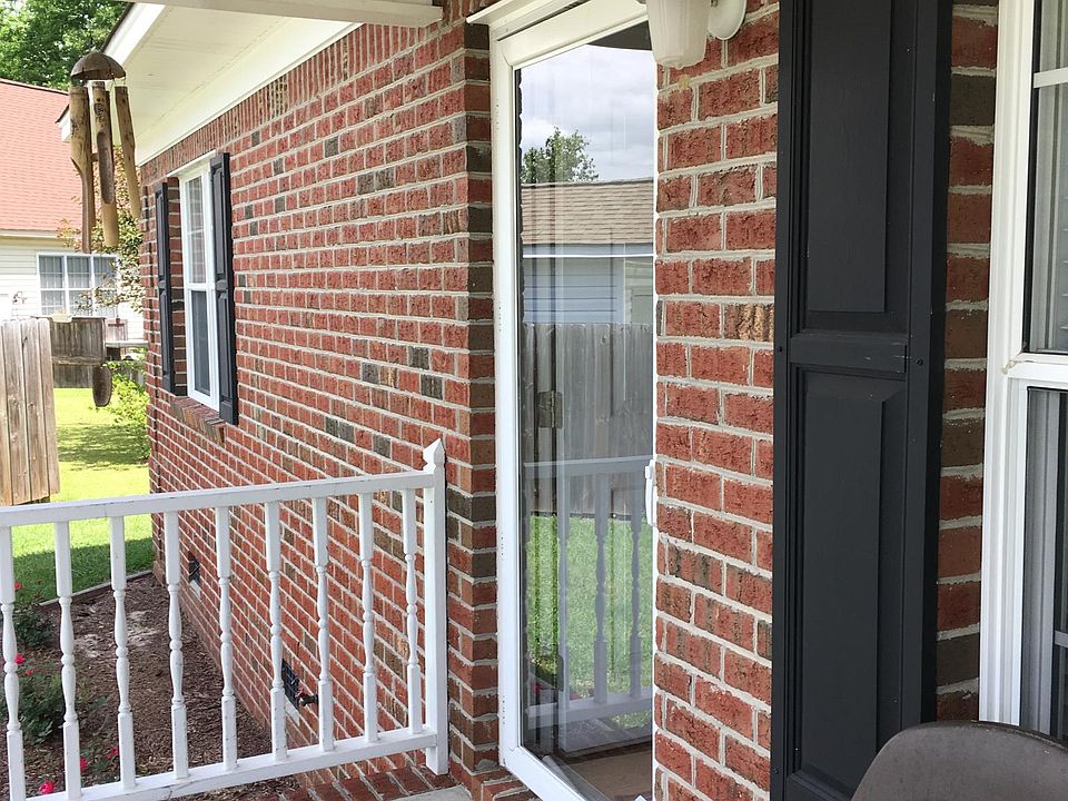 2nd image of 520 Birkdale Ct