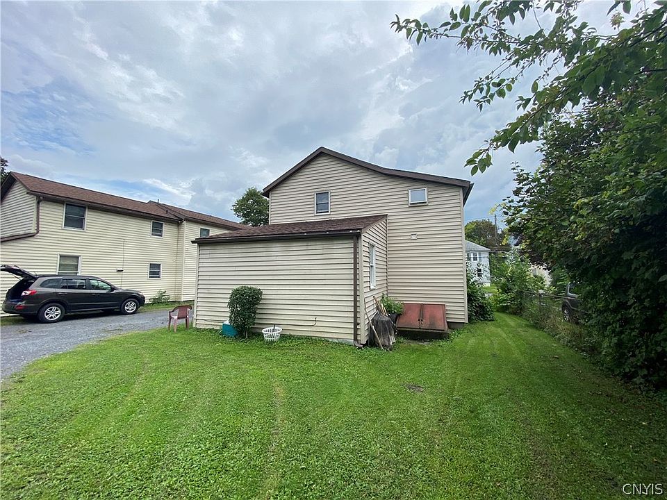 153 Seymour St, Auburn, NY 13021 Zillow