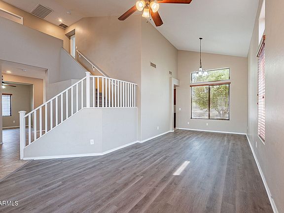 5th image of 3765 E OXFORD Lane