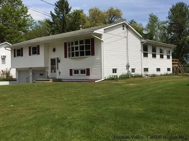 1st image of 32 Kalina Dr