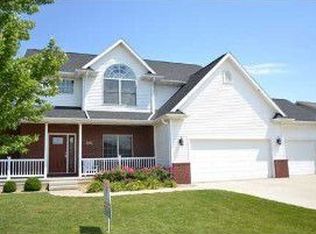 372 Durango Dr, Marion, IA 52302