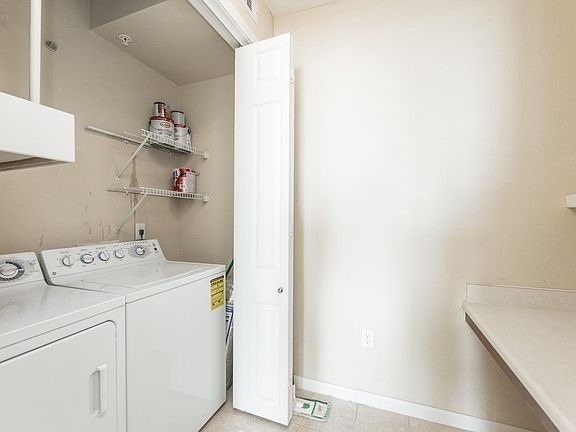 3rd image of 7575 Kirby Dr APT 2417