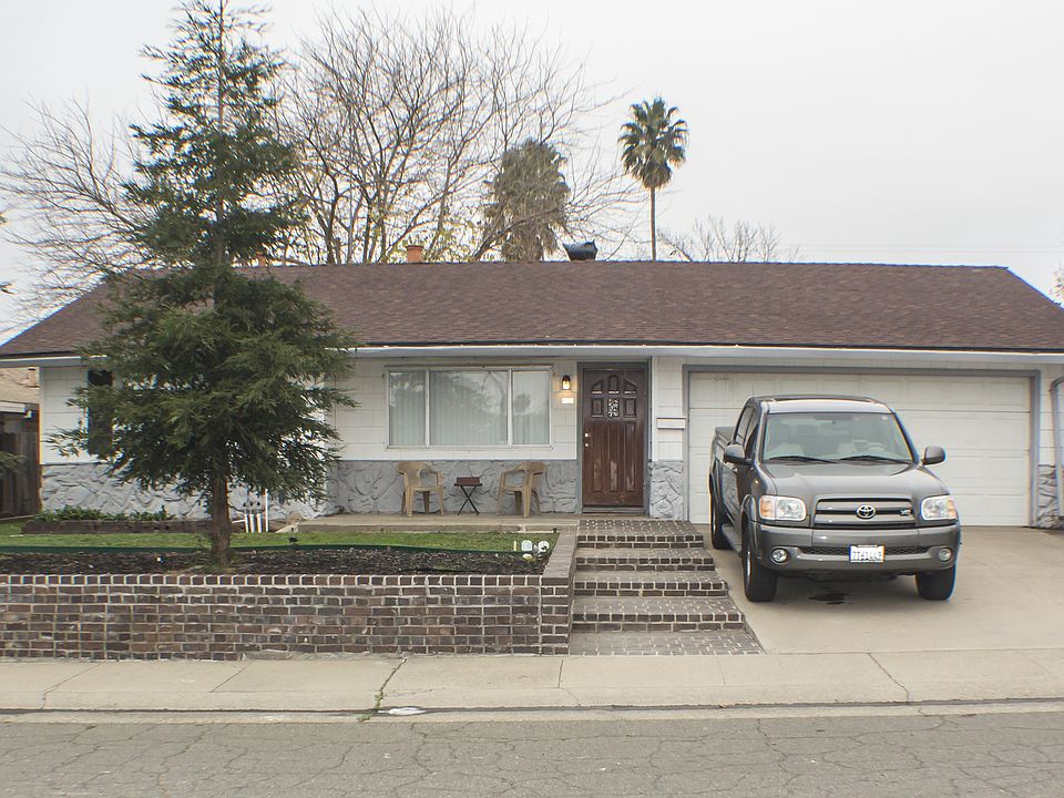 1st image of 4233 Elkhorn Blvd