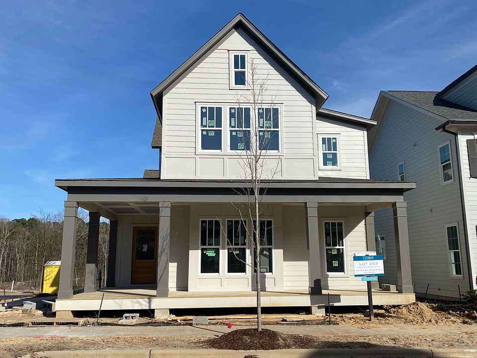 1st image of 903 Celia Saxon Dr