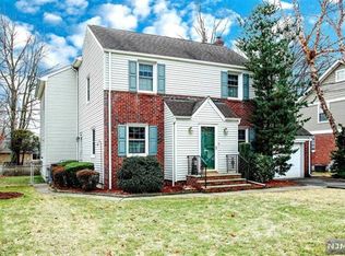 241 Berkeley Rd, River Edge, NJ 07661