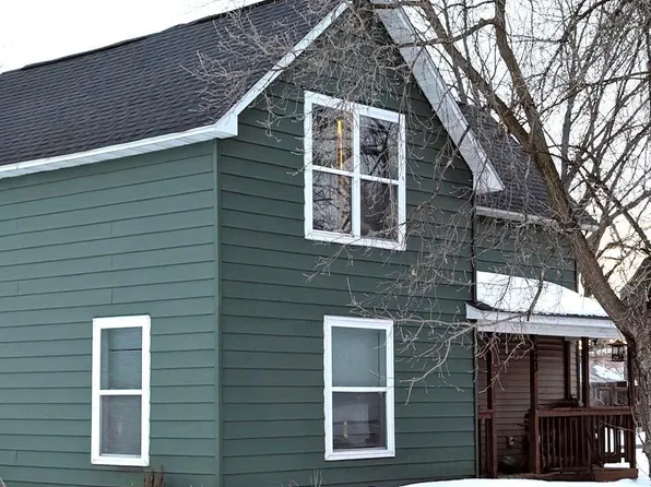 523 2nd St SW, Bagley, MN 56621