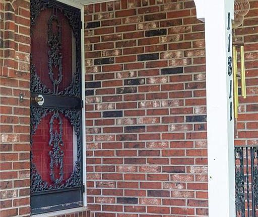 4th image of 11811 E Park St