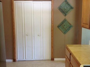 1813 Walnut St, Harper, KS 67058