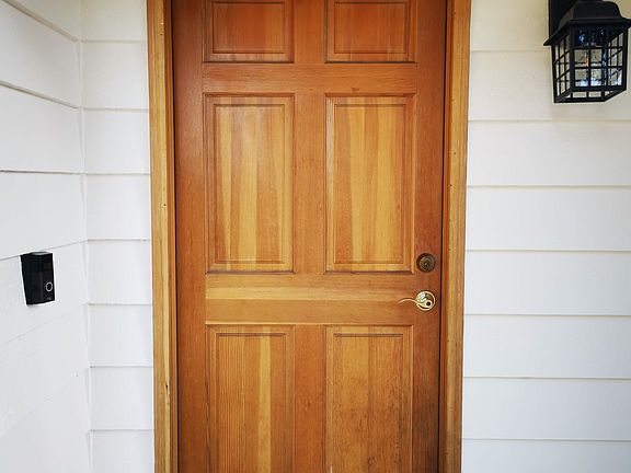 3rd image of 3702 136th Pl SE