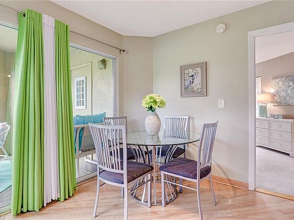 5th image of 8861 Colonnades Ct W APT 228