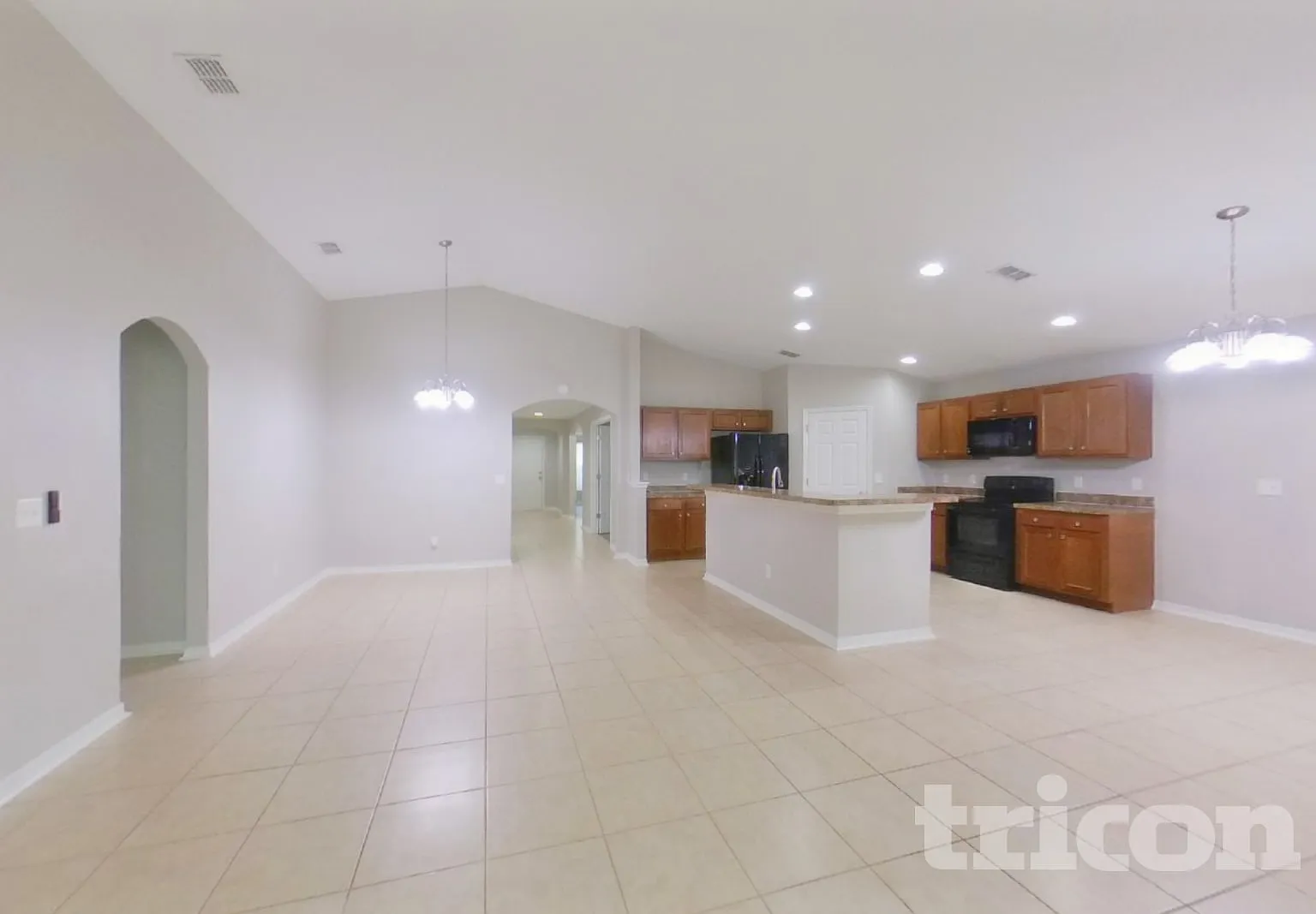 703 Bainbridge Loop Winter Garden FL — Photo 3