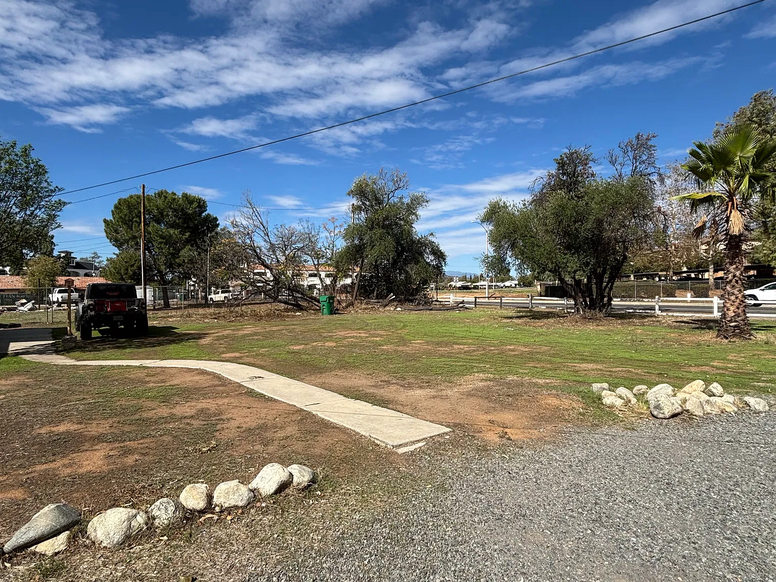 2 bed, 750 sqft, $1,900 — Photo 1