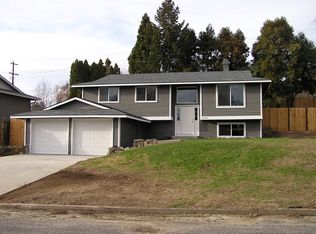 1309 Easthills Ter, East Wenatchee, WA 98802