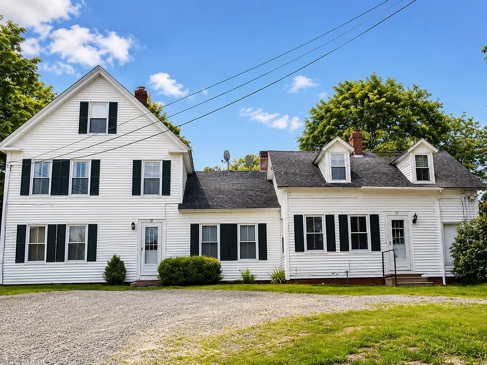 30-32 Main St #30
