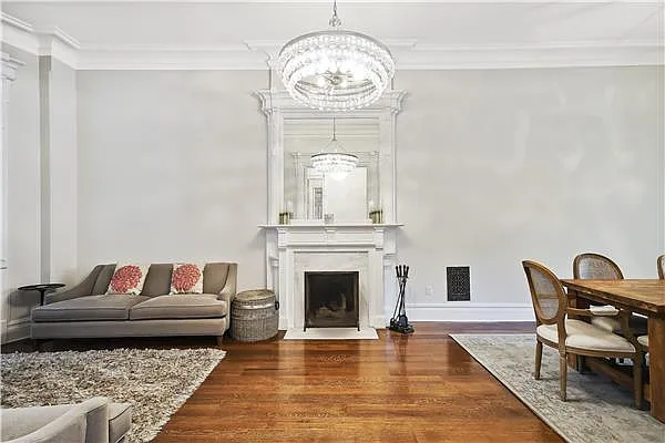 Rented by Avenue Sotheby's International Realty | media 20