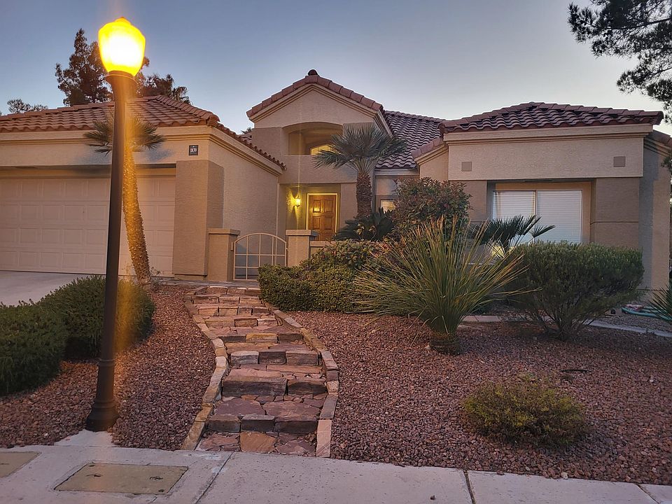 1st image of 1839 Indian Bend Dr