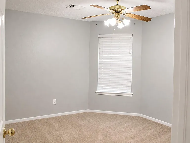 2723 Wisteria Walk — Photo 14