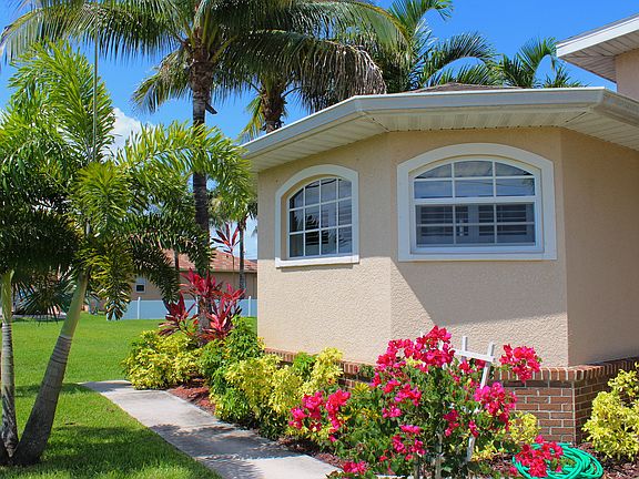 4th image of 4117 Chiquita Blvd S