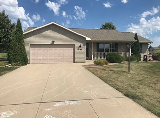 1782 Sandy Springs Rd, De Pere, WI 54115