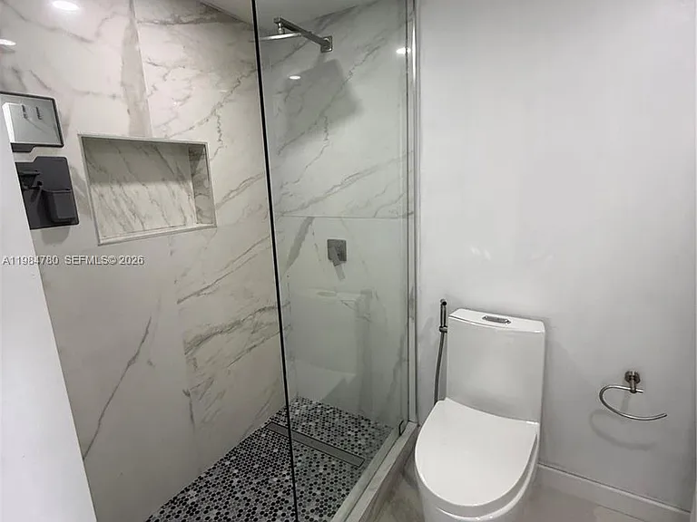 1825 S Ocean Dr #305 — Photo 20