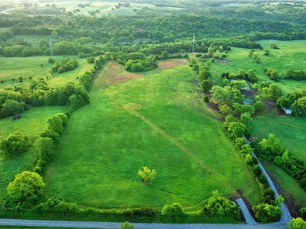 Murray Rd, Lawson, MO 64062