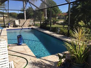 618 SE 36th St, Cape Coral, FL 33904