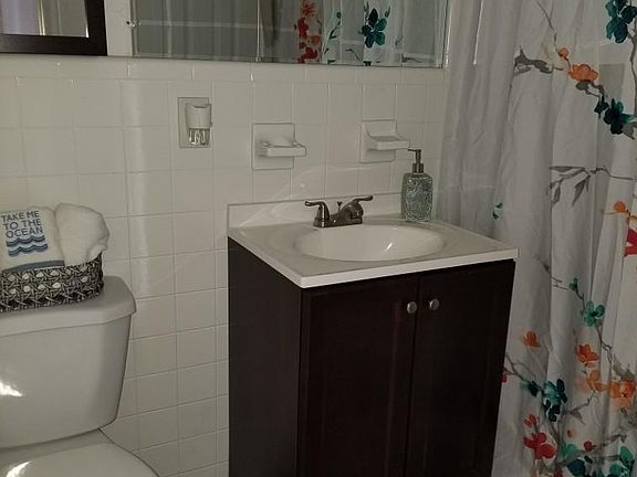 5th image of 1300 SE 1st St APT 3