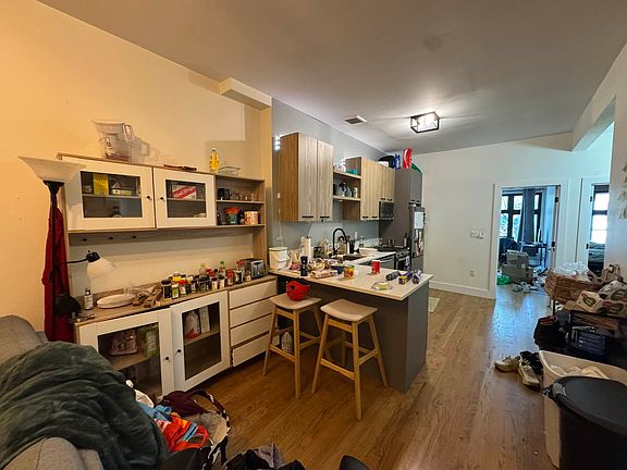 5th image of 1638 De Kalb Ave #2