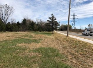 1306 E 13th St, Andover, KS 67002