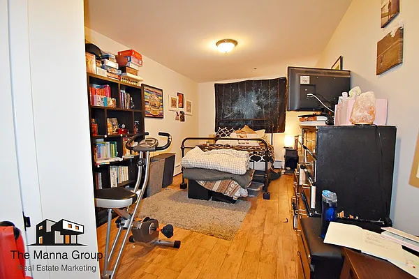 Rented by Bold New York | media 10