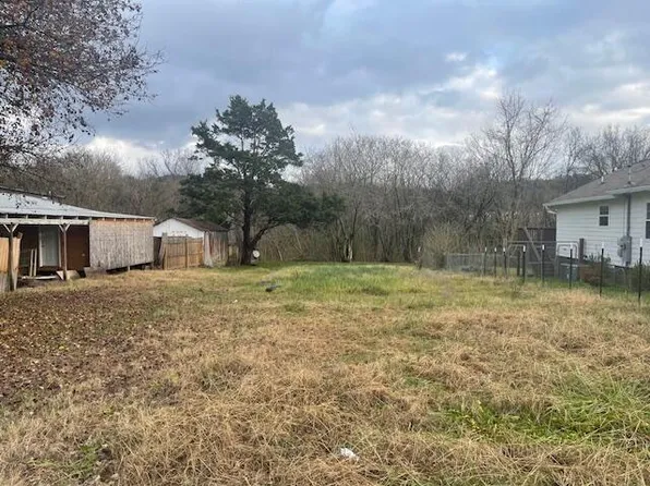 104 Norman Ln, Chattanooga, TN 37405