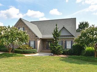 6058 Old Orchard Rd, Kernersville, NC 27284